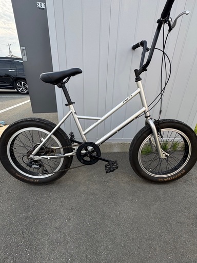 ファットバイク　20インチ　　自転車