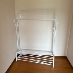 ハンガーラック