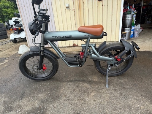 コスウェル ミライs 低走行