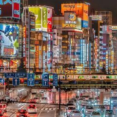 アメリカから戻ってきたばかりのハーフです。友達ができたら嬉しいな
