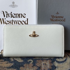 【急ぎのため対応早い方】ヴィヴィアンウエストウッド　長財布　白