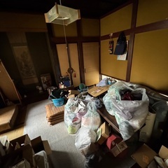家の中にある物全て無料で差し上げますの画像