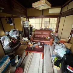 家の中にある物全て無料で差し上げますの画像