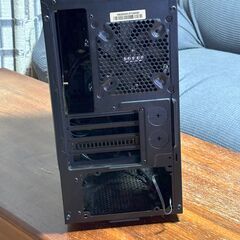 クーラーマスター  MicroATX、MiniITX対応 ミニタワーPCケースの画像