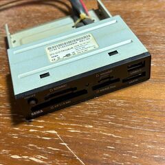 クーラーマスター  MicroATX、MiniITX対応 ミニタワーPCケースの画像