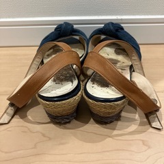 レディース maremare   マーレマーレ サンダル デニム 23.5cmの画像
