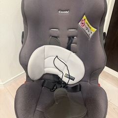コンビ　チャイルドシート新生児から