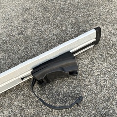 ベルランゴ　純正キャリアバーの画像