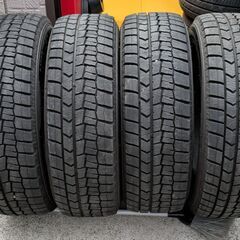美品２０２４年製ダンロップ冬タイヤ工賃込み１９５／６５Ｒ１５　４...