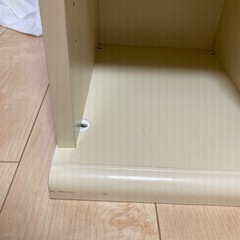 隙間収納　本棚の画像