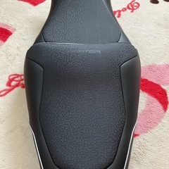 SV650/SV650X用バグスターレディシートブラック／シルバー 美品