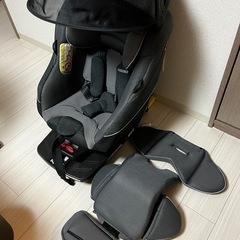 【値引き中】【美品】Aprica チャイルドシート の画像
