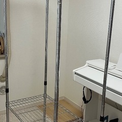ハンガーラック
