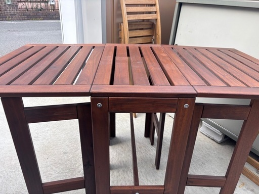 IKEA アウトドア　机　椅子二つ