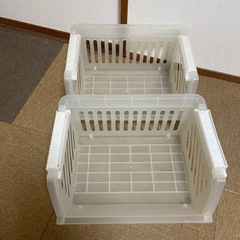 収納ラックの画像