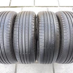 18インチ DUNLOP ラジアルタイヤ 4本セット 