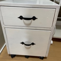 デスクの袖机　キャビネット　サイドテーブル