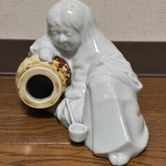 酒井田柿右衛門 有田焼 猩々 柿右衛門彫刻 レプリカ 白磁 陶器 骨董 レトロの画像