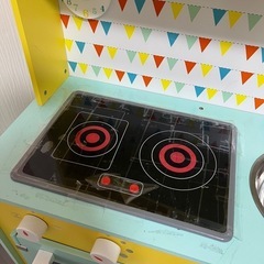 トイザらス　子供用キッチン　おままごと　おもちゃ　の画像