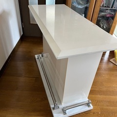 カウンターテーブルの画像