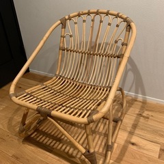 ラタンチェアの画像