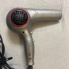 限定値下げ！ヘアービューザーエクセレミアム2D Plus プロフェッショナル　ドライヤー　 HBE2D-Pの画像