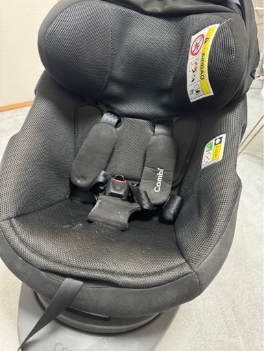 取り引き中！コンビ　チャイルドシート　the S series