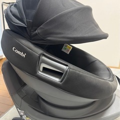 取り引き中！コンビ　チャイルドシート　the S series