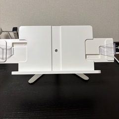 高さ調整可能ブックスタンドの画像
