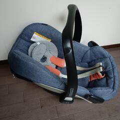 Maxi cosi マキシコシの画像