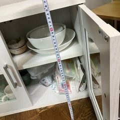 食器棚の画像