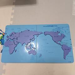 世界地図パズル  公文の画像