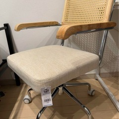 デスクチェアの画像