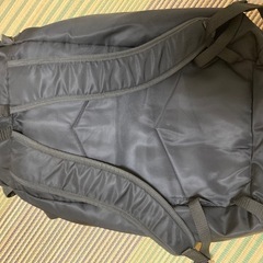 大容量 黒バックパックの画像
