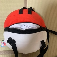 モンスターボール リュックの画像