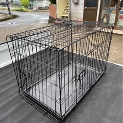 犬のケージ