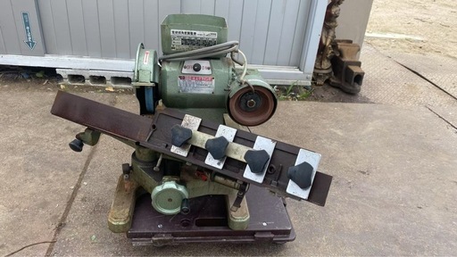 HITACHI 日立工機 仕上げグラインダ UA-130 刃物研磨機 グラインダー