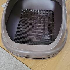 ブラウンオーバル型 猫用トイレ
