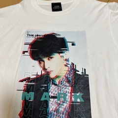 NCT MARK Tシャツの画像