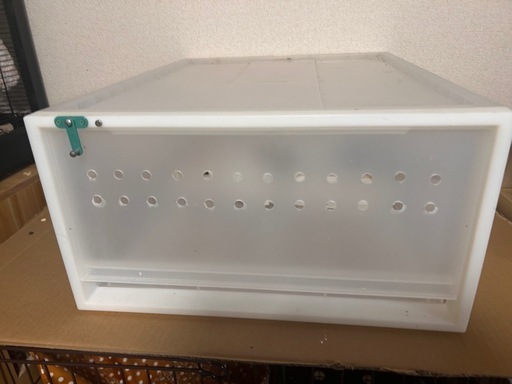 蛇用飼育ケージ 餌