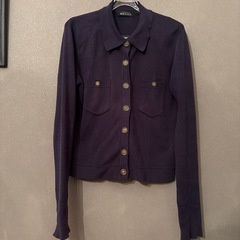 トゥモローランドのトップス