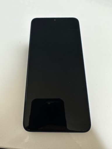 スマホ　アローズF-52e本体　新品