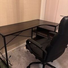 美品ワークデスク＆イスセット 机 作業用の画像