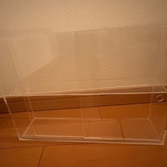 無印良品　アクリルケースの画像