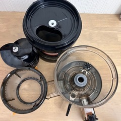 Hurom ヒューロム　スロージューサー　H-AA-RBA17 フェラーリレッドの画像