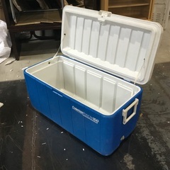 【中古】大容量クーラーボックス（Coleman Poly …