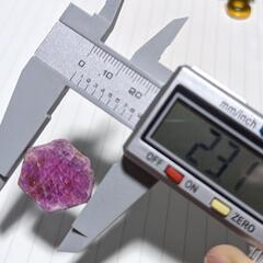 ●マダガスカルルビー穴なしルース●の画像