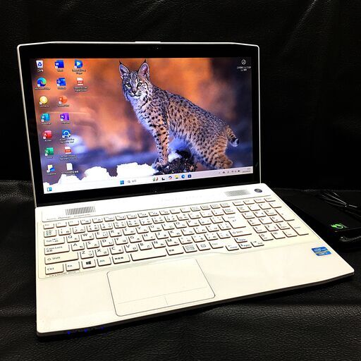 ★PC専門★タッチパネル仕様【高性能 i7 +メモリ16GB(新) +SSD512GB(新)】富士通 AH77/K【Windows11(24H2)最新版★MS Office 2021】（管理：202505300034）