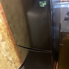 ☆中古￥9,800！IRIS OHYAMA　142㍑2ドア冷蔵庫...