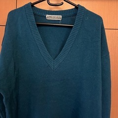 JUNKO KOSHINO メンズLサイズ
Vネックニット サイズLの画像